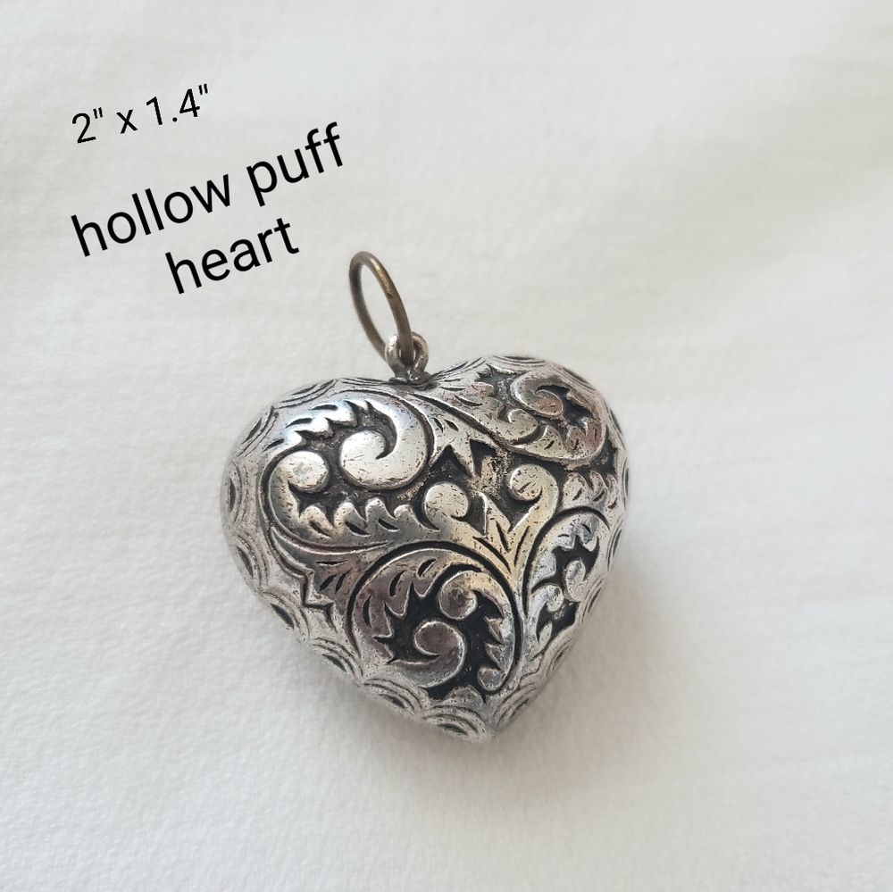 Vintage Silver Puff Heart Pendant